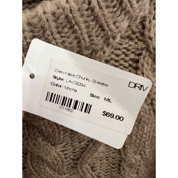 Azalea Tan Oversized Crewneck Cablenet Sweater size med/large - Picture 6 of 7